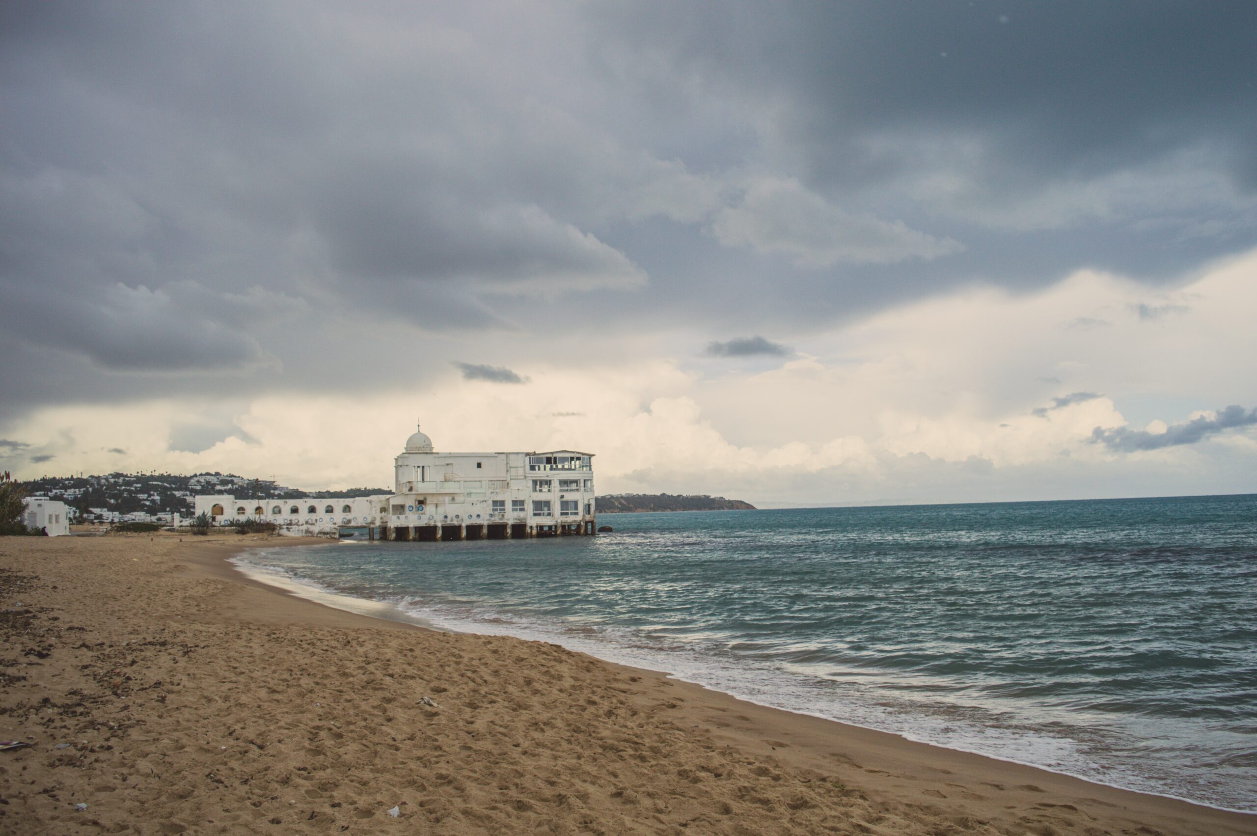 Read more about the article Alarming coastal vulnerability of the deltaic and sandy beaches of North Africa