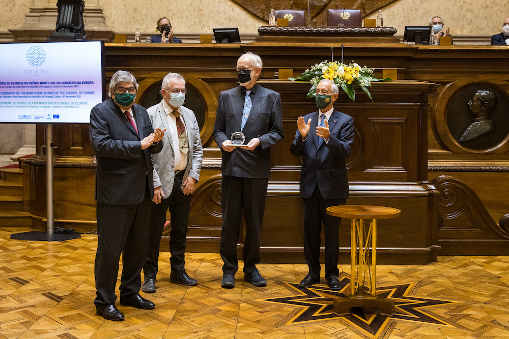 Read more about the article Speech delivered by MedECC coordinators Dr Joël Guiot and Prof Dr Wolfgang Cramer at the 2020 North-South Prize Award Ceremony (Lisbon, Portugal, 9 December 2021)